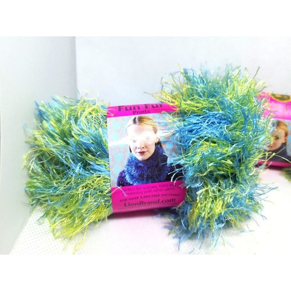 Fun fur Color 207 Art #320 Lot 118426 Polyester 57yd Yarn Multicolor - Picture 2 of 16